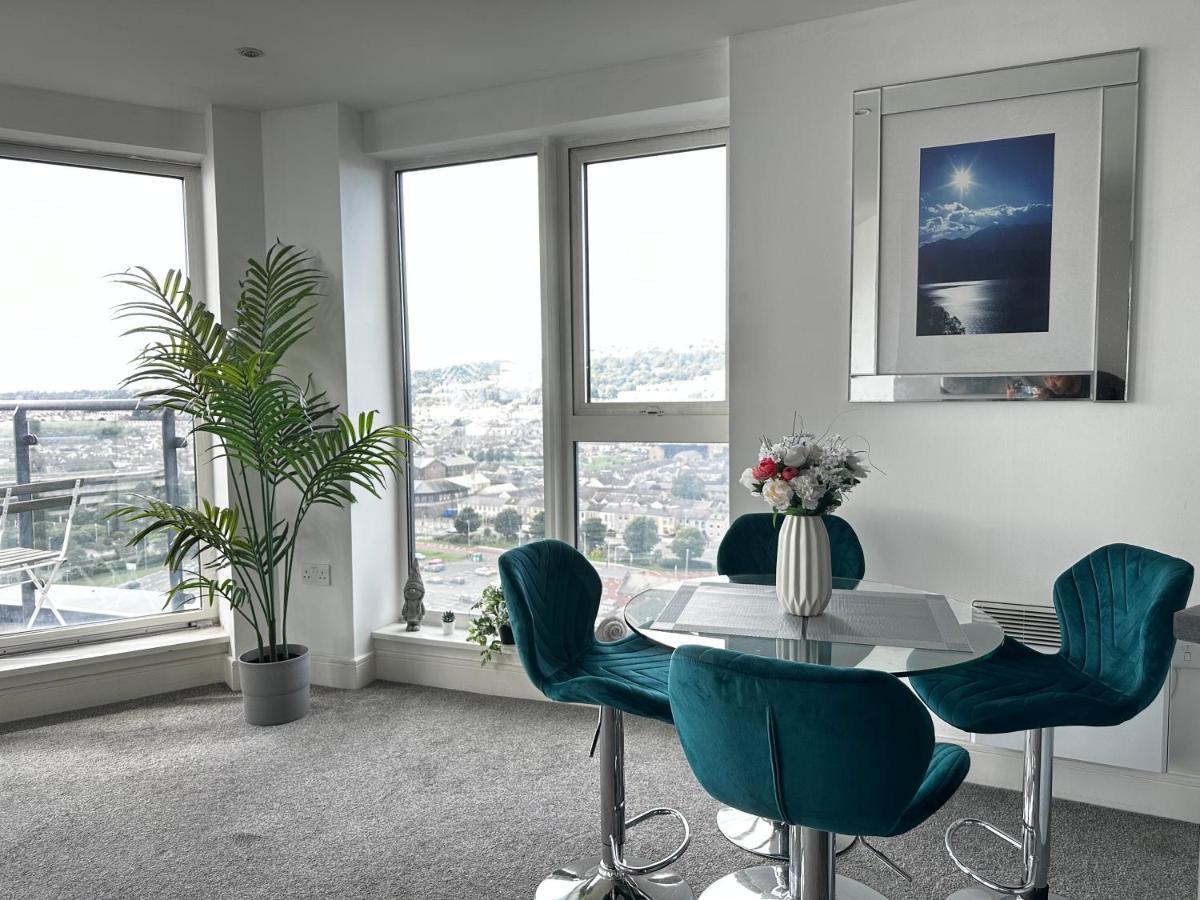 Stunning Ocean & City View Apt Swansea Bagian luar foto